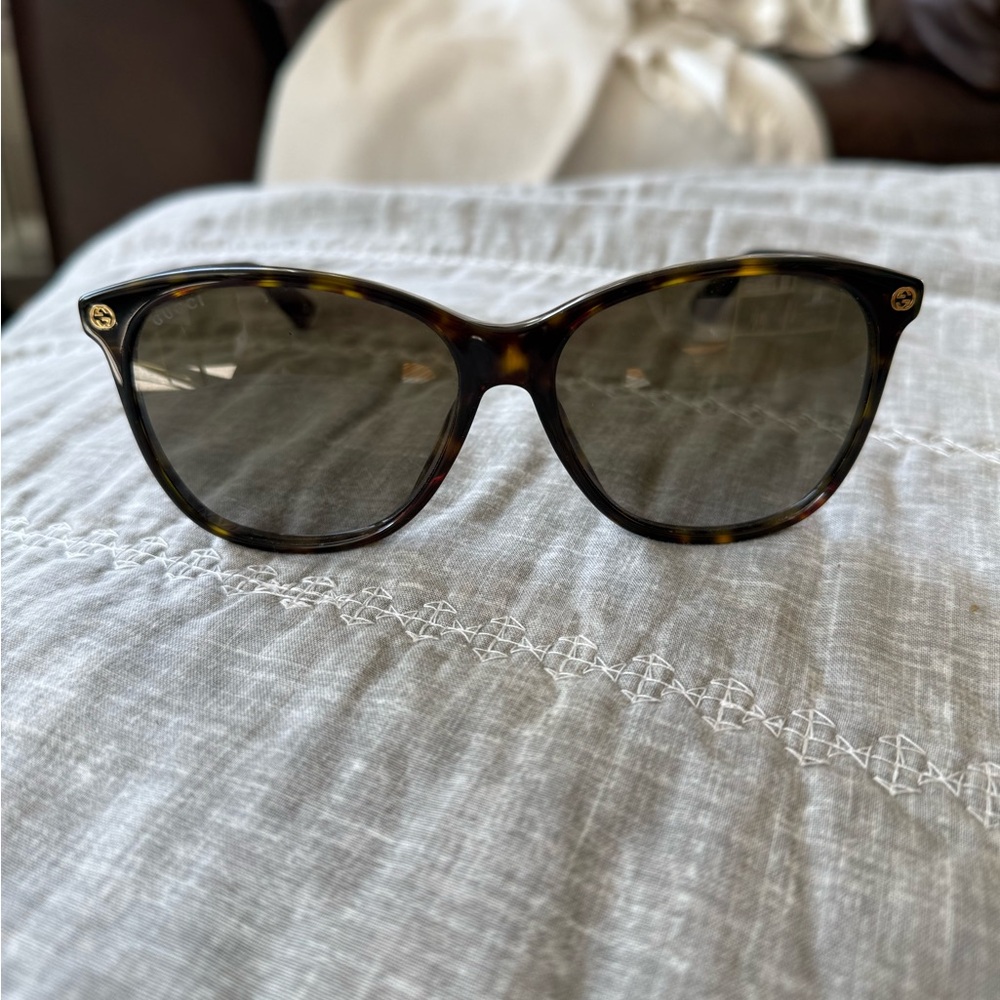 Gucci Tortoise Shell Sunglasses with Brown Lenses